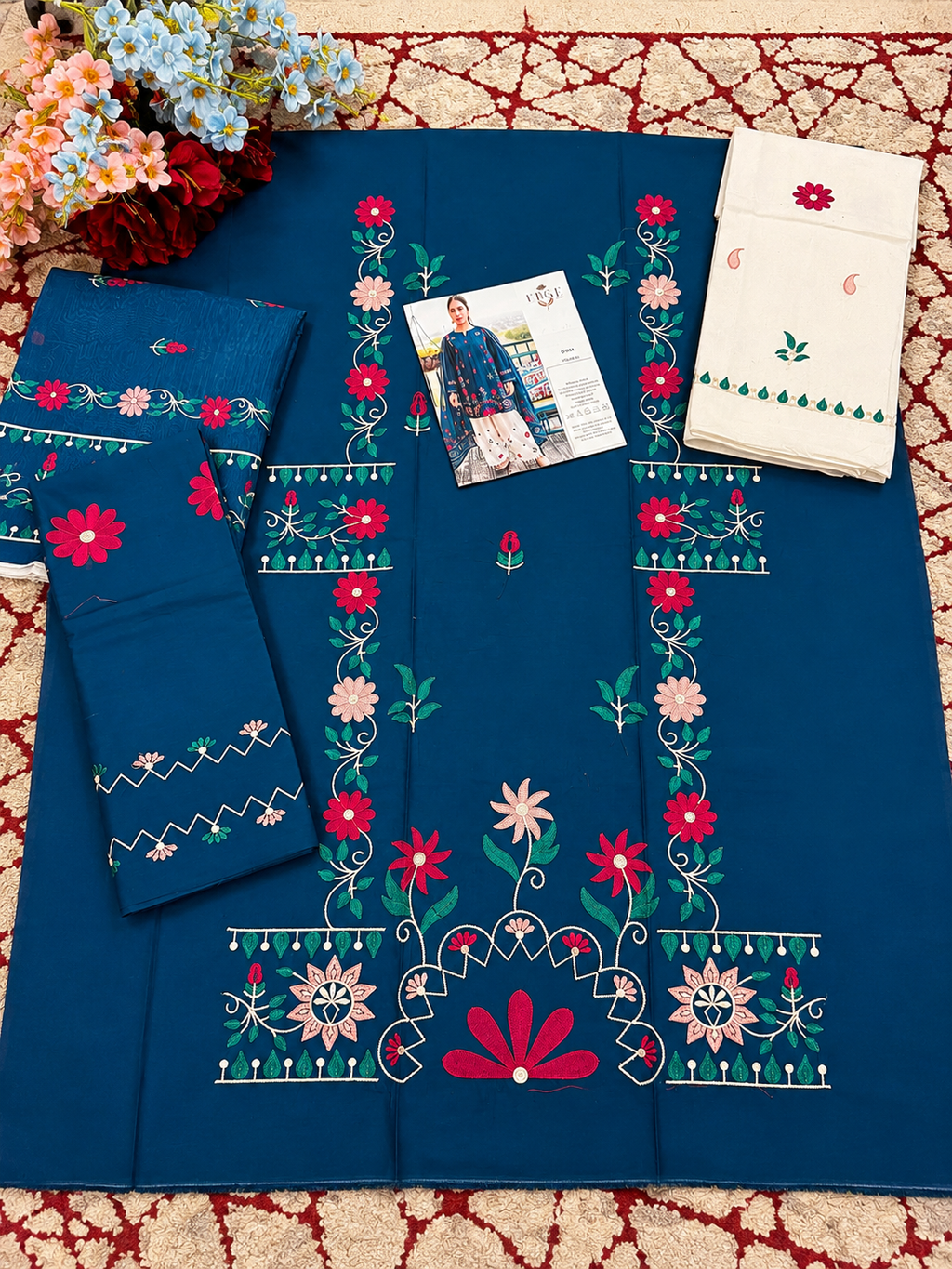 Urge Embroidered 3Pc Lawn Suit